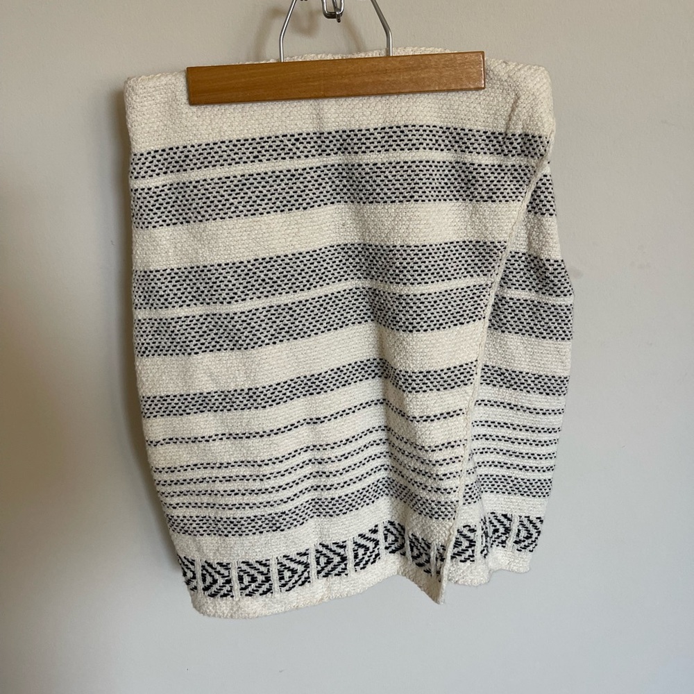 Urban outfitters small skirt